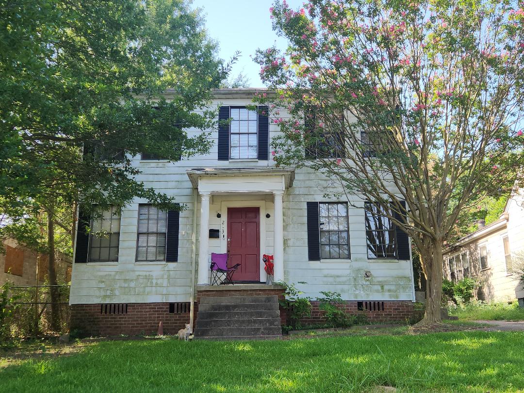 215 Merrick (Garage Studio Apt), Shreveport, LA  71104